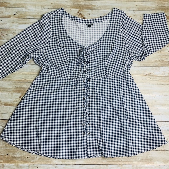 torrid Tops - Torrid gingham top blue white laced up front 3/4 sleeves EUC size 1